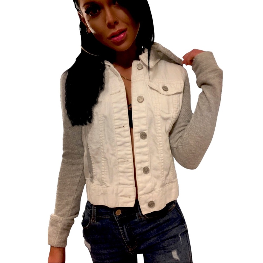 Women’s White Jean Jacket W/ Hood Gem